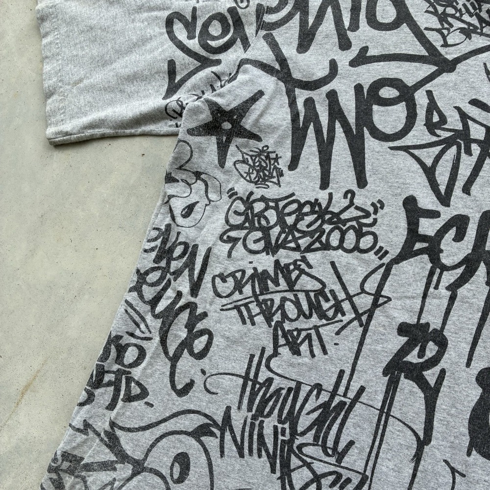 Y2K Vintage Ecko Unltd. T-Shirt Grey Graffiti Graphic Print Logo Skater Pinkman - Picture 6 of 7